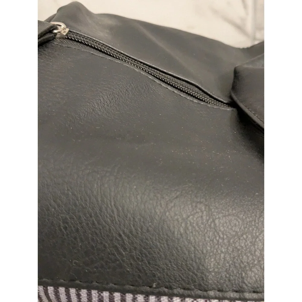 John Varvatos Mono Duffel‎ Bag Men's Striped Black Travel Gym Carry On Gift Bag
